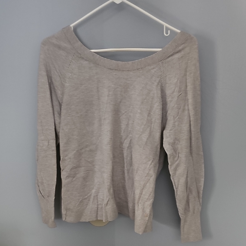 Victoria's Secret Light Gray Long Sleeve Top